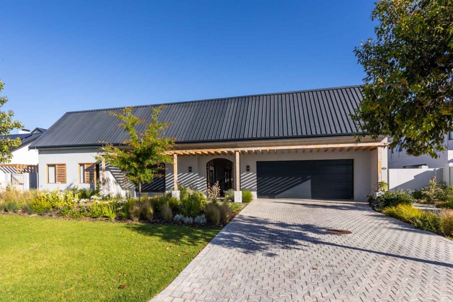 5 Bedroom Property for Sale in Val De Vie Estate Western Cape